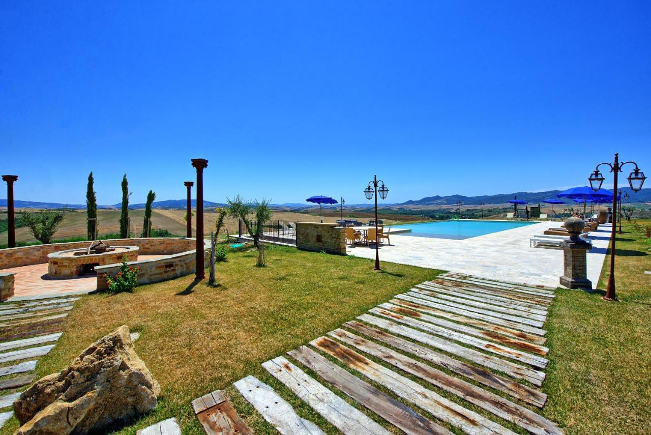 Villa Massimiliano By Posarellivillas Volterra Exterior photo